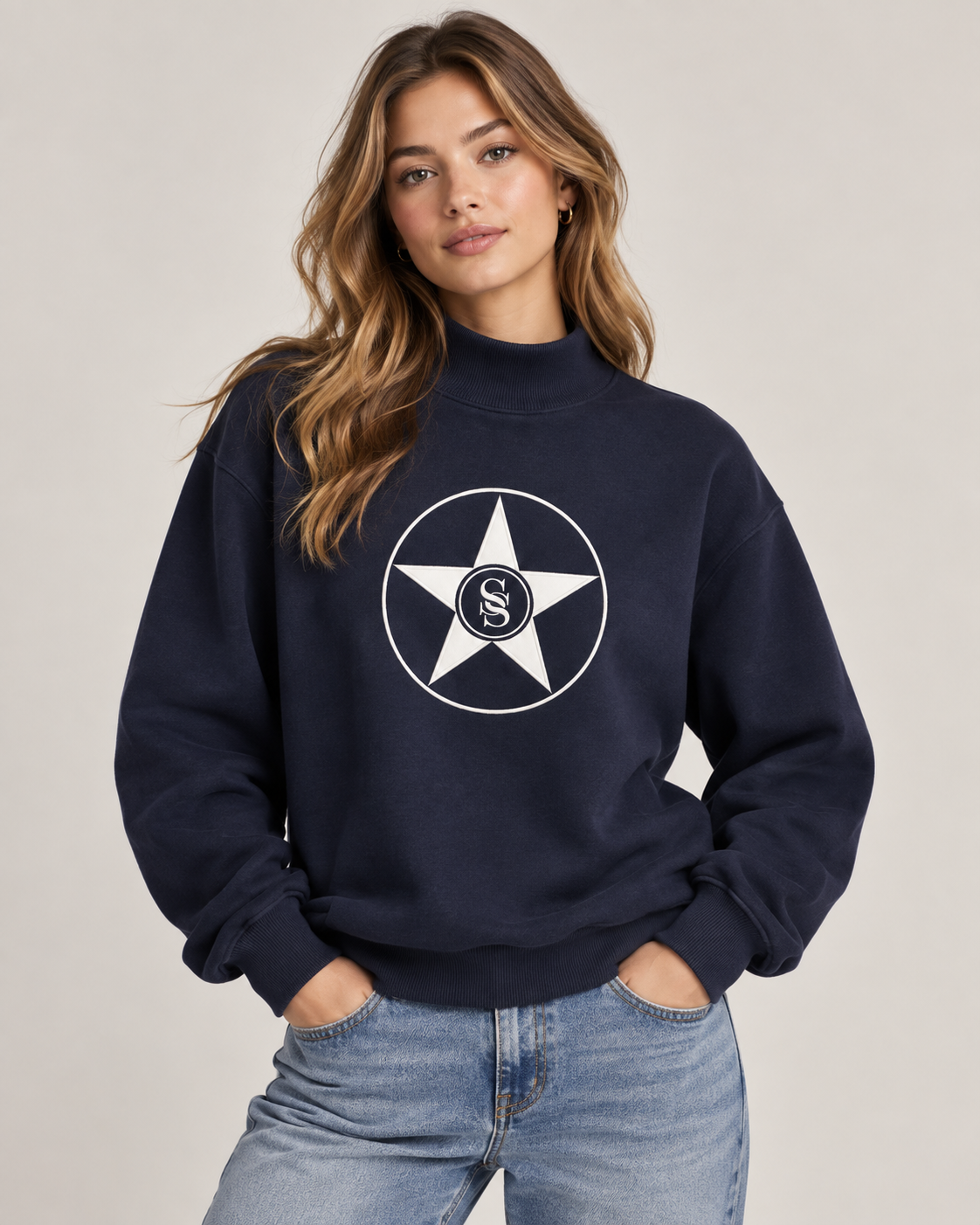 NAVY STAR SWEATSHIRT